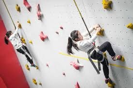 媒体人：国家队不再与CBA联赛割裂，我们才可能一步一步走出低谷